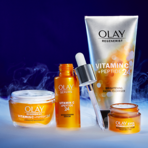 Olay Boo-tiful & Bright Gift Set | with Free Jade Roller